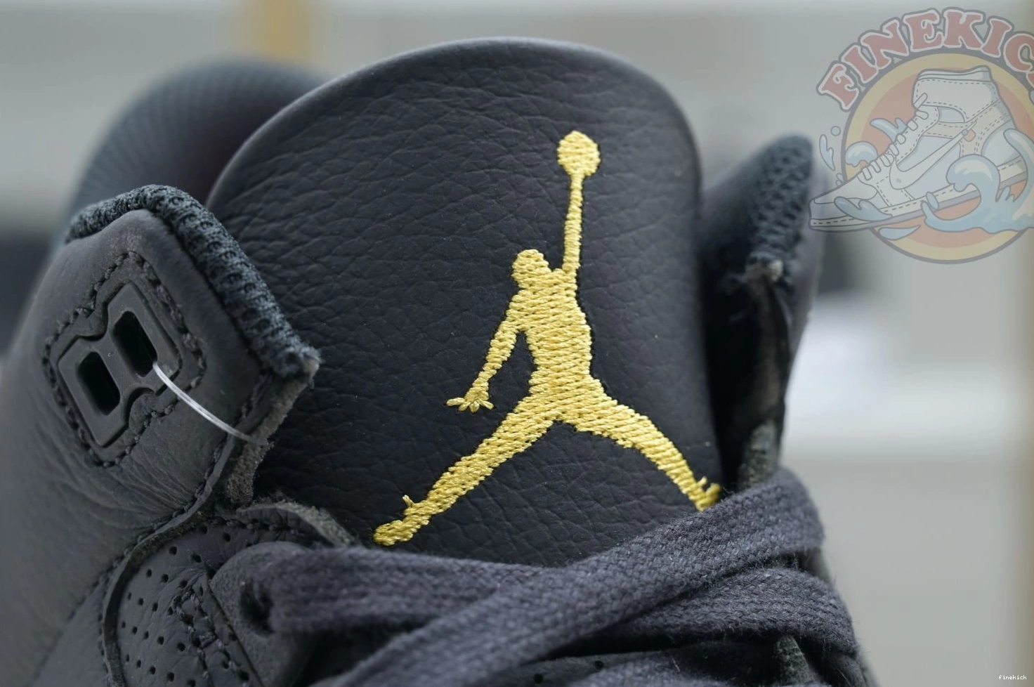 x Balvin Jordan J 3